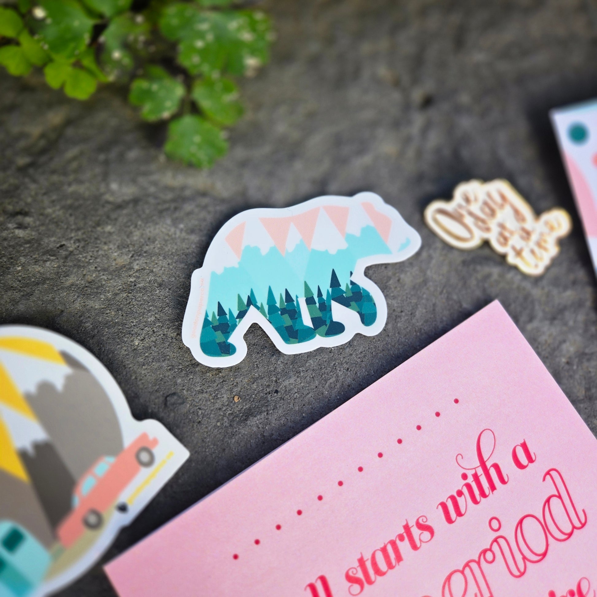 Bear | Vinyl Sticker