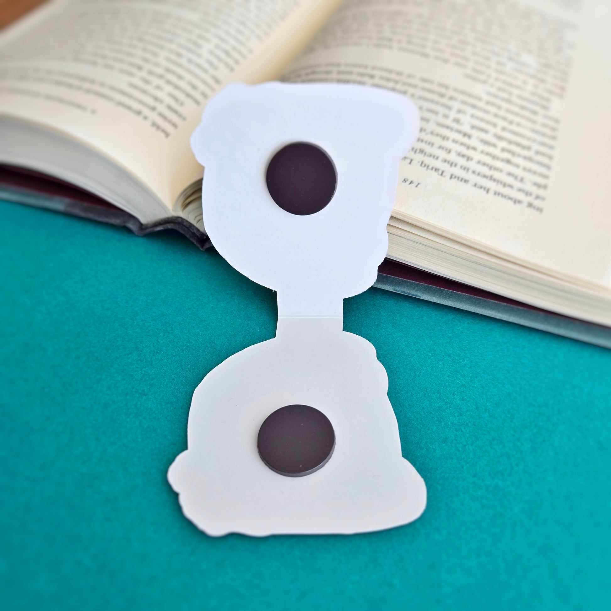 Meowy Cat | Jumbo | Magnetic Bookmark